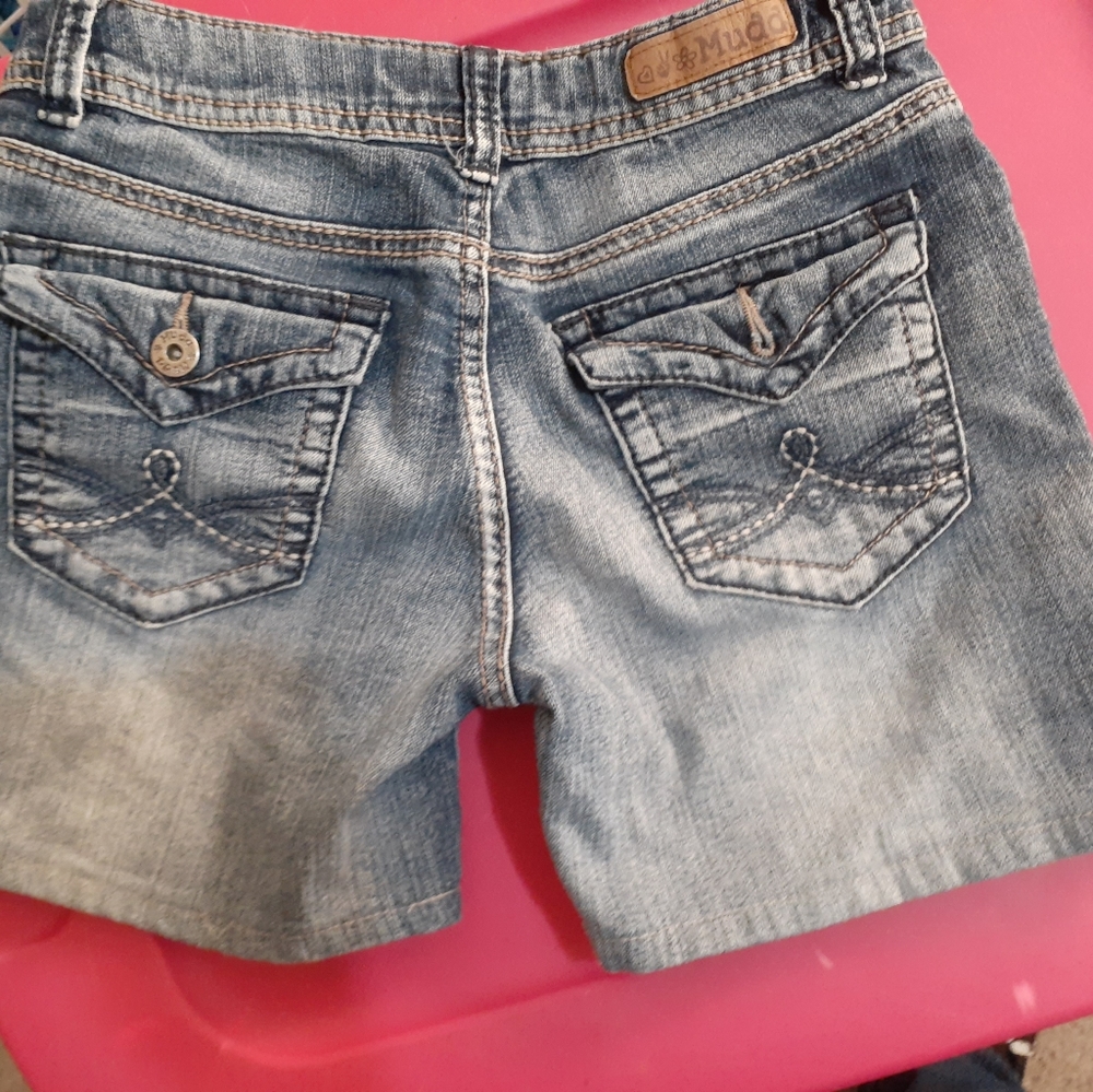 Cute jean shorts